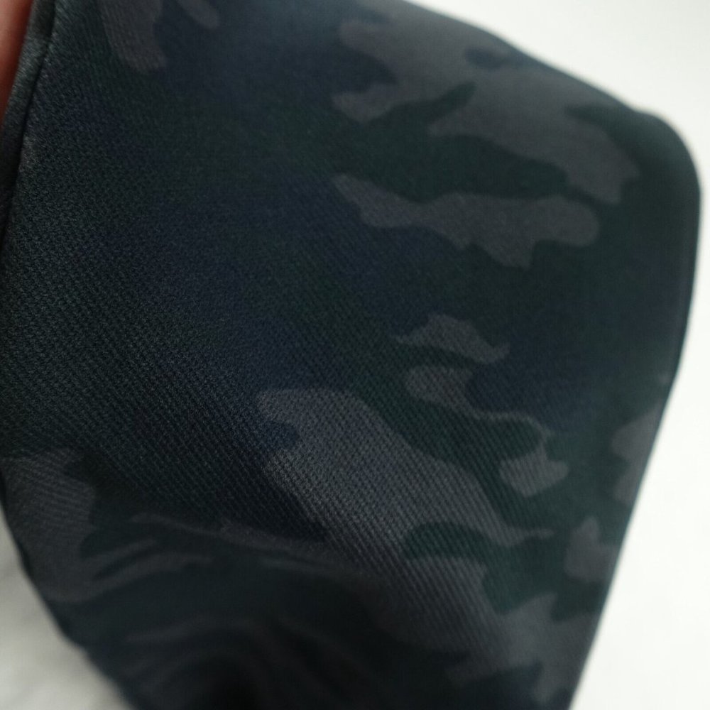 Spanx Leggings Womens Small Gray Camo Look At Me Now Seamless Cropped Gym Ladies - Picture 4 of 9